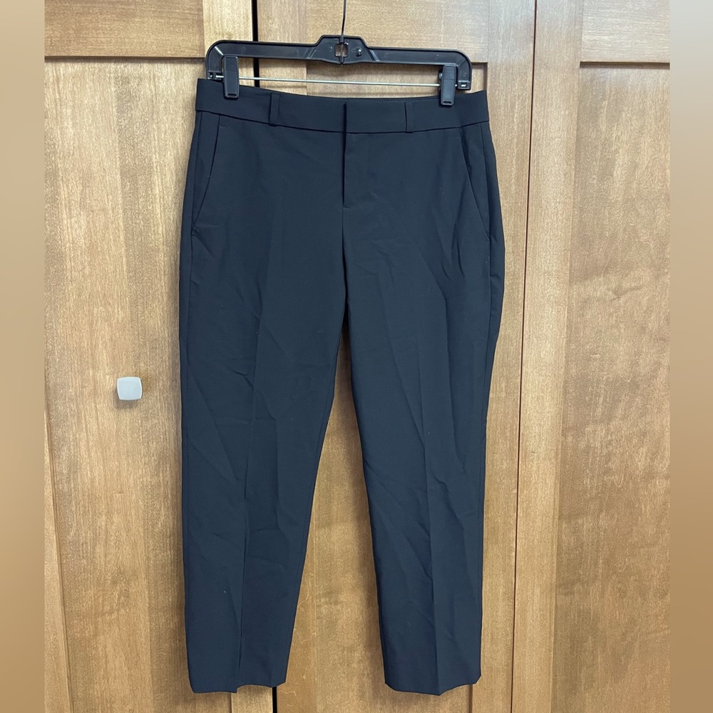 Banana Republic Black Avery Straight Pant Like New